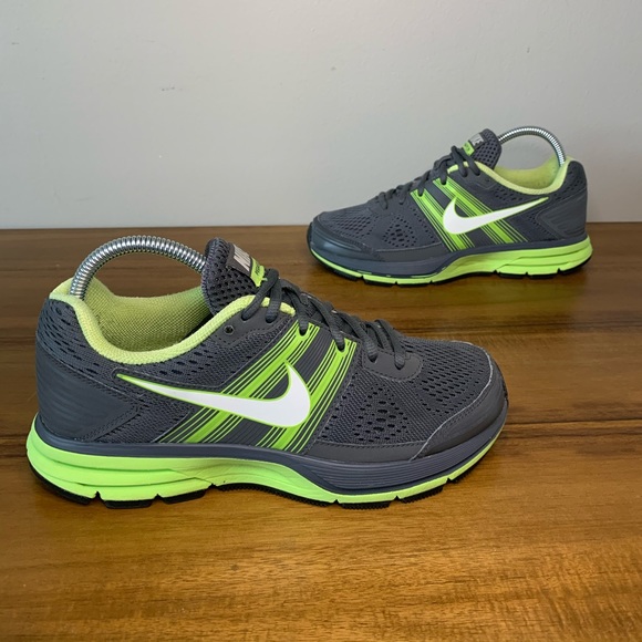 womens running shoes size 8